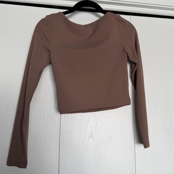 Babaton Long Sleeve Square Neck Crop Top - Taupe - Picture 5 of 7